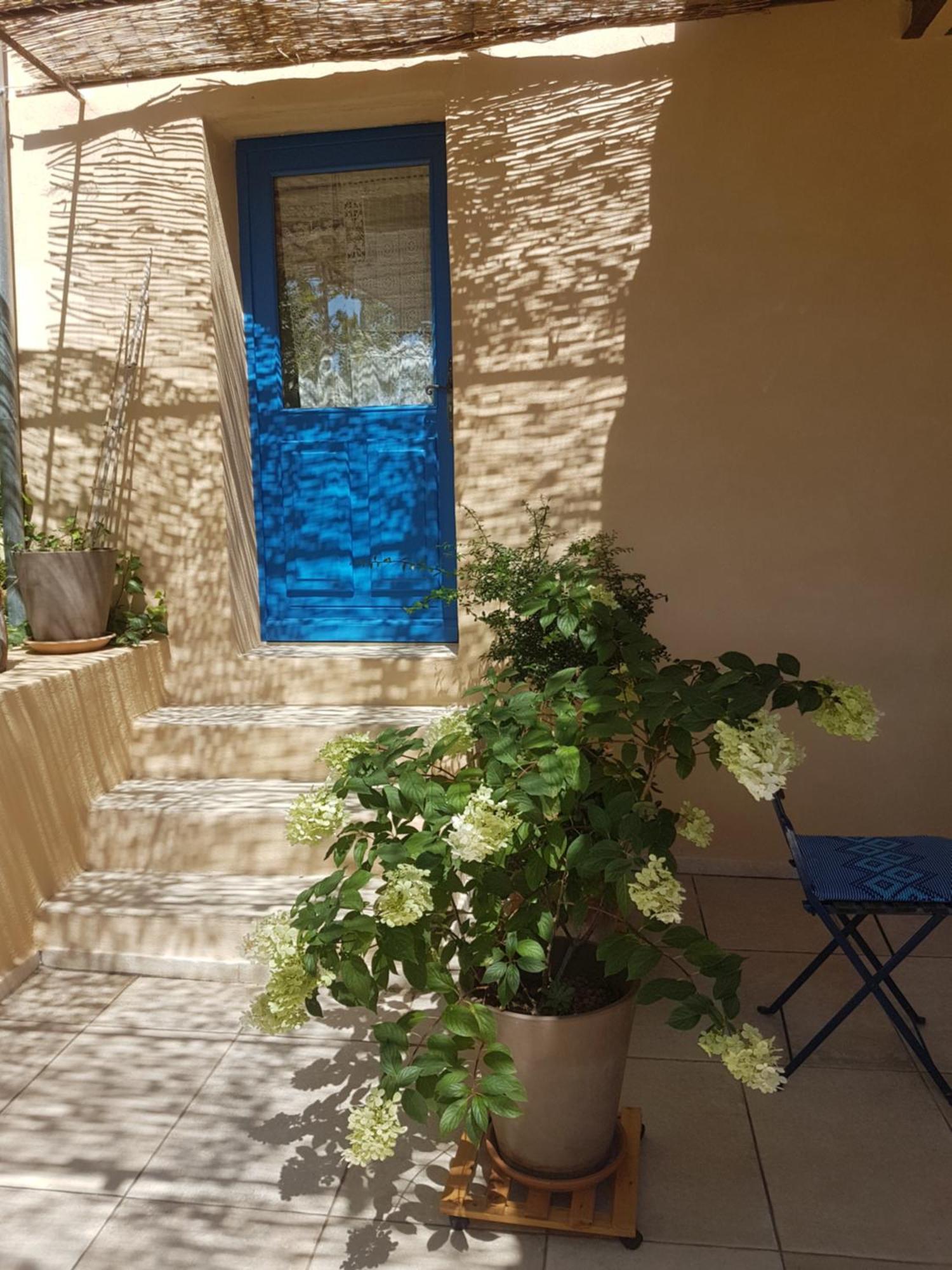 La Colline Bleue Panzió Banne Kültér fotó