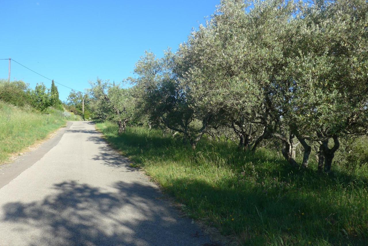 La Colline Bleue Panzió Banne Kültér fotó